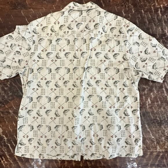Woolrich Fishing Short Sleeve Shirt L Bass Fish Rod Print Button Up Cotton - Picture 4 of 8